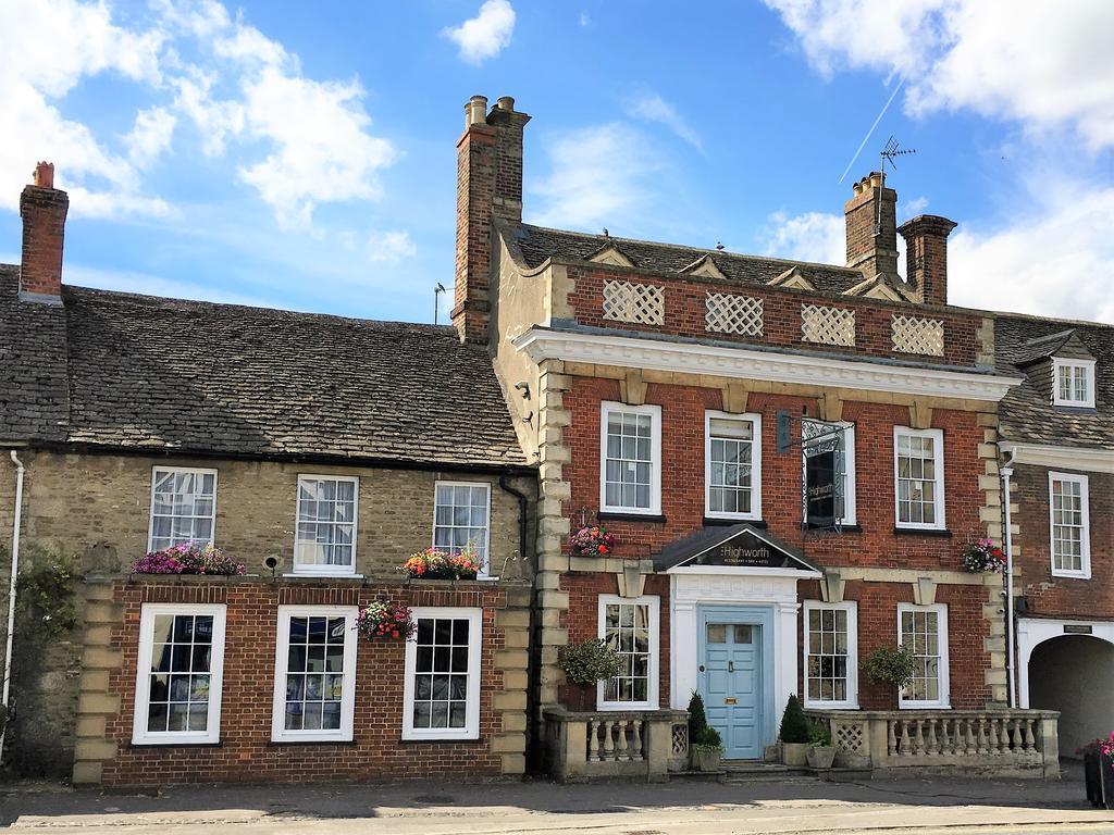 The Highworth Hotel Swindon Exteriör bild