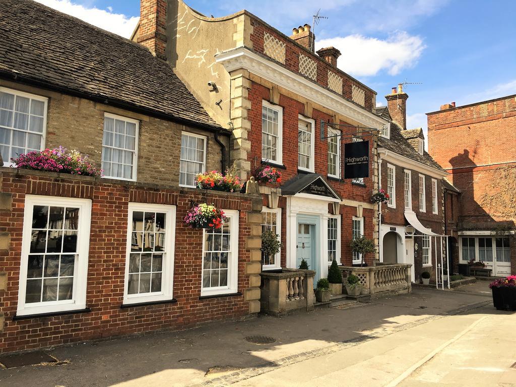 The Highworth Hotel Swindon Exteriör bild